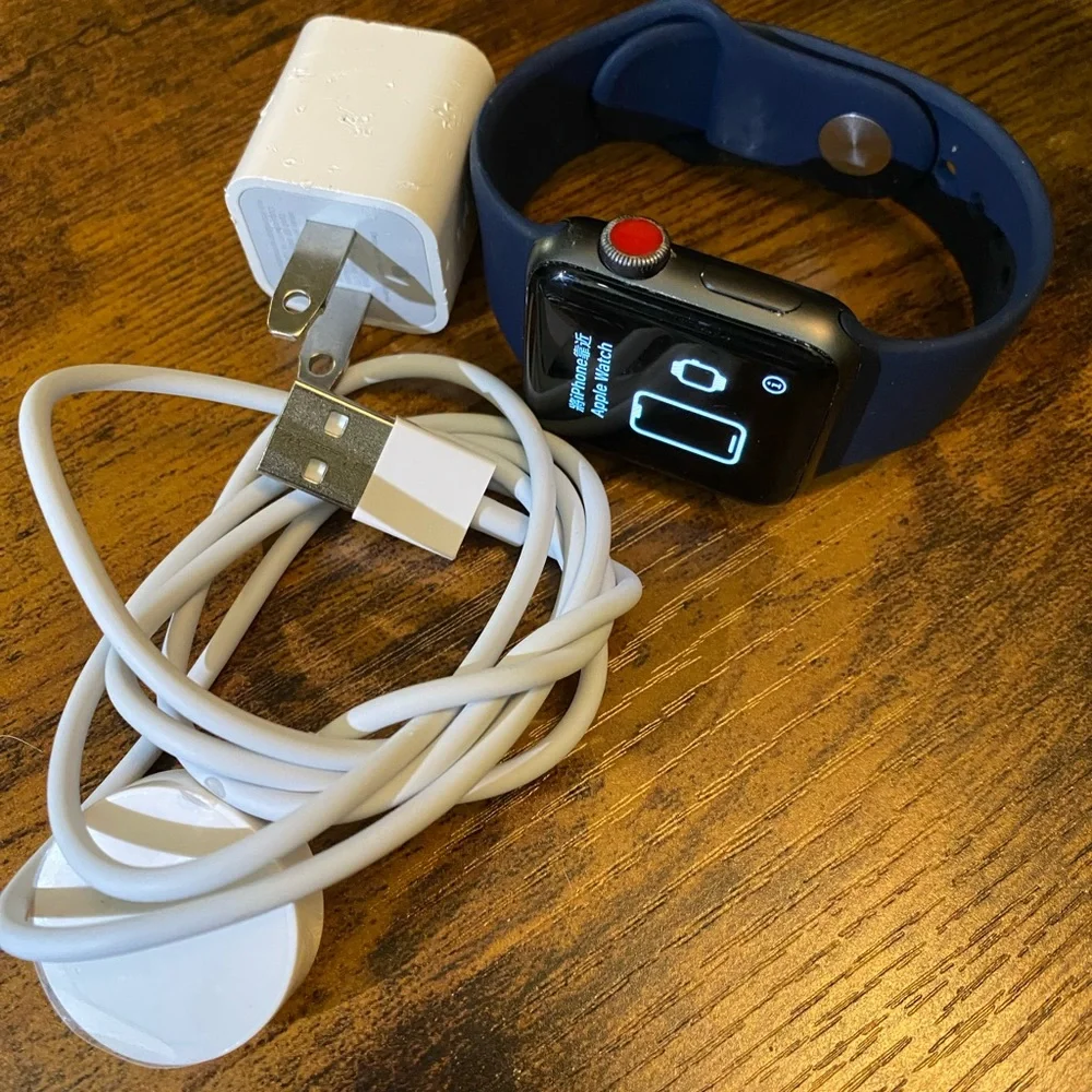 Apple Watch Series 3 38mm GPS+ cellular unlocked